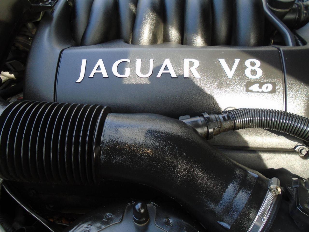 2000 Jaguar XK8 Available in Sutton - Photo #34