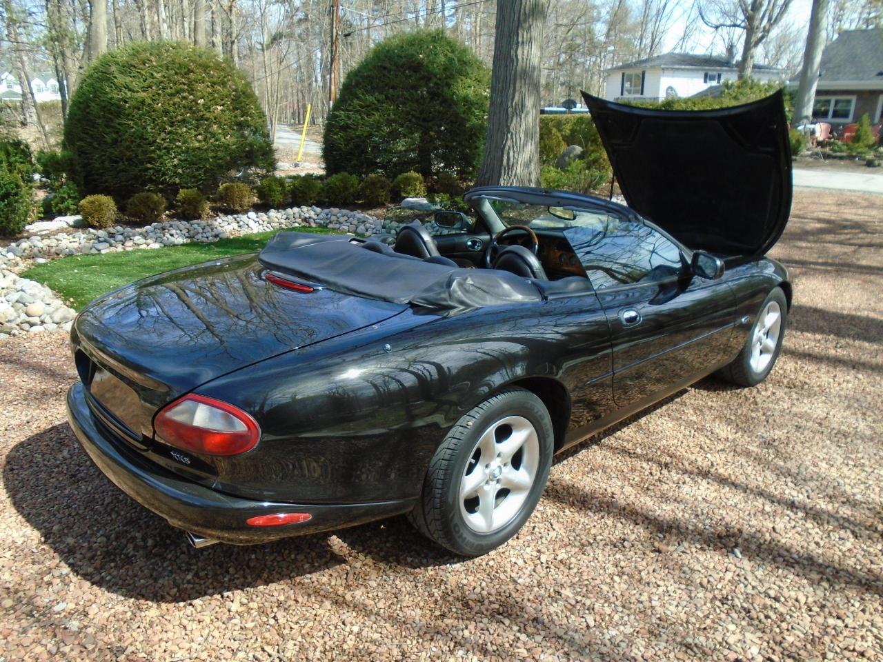 2000 Jaguar XK8 Available in Sutton - Photo #42