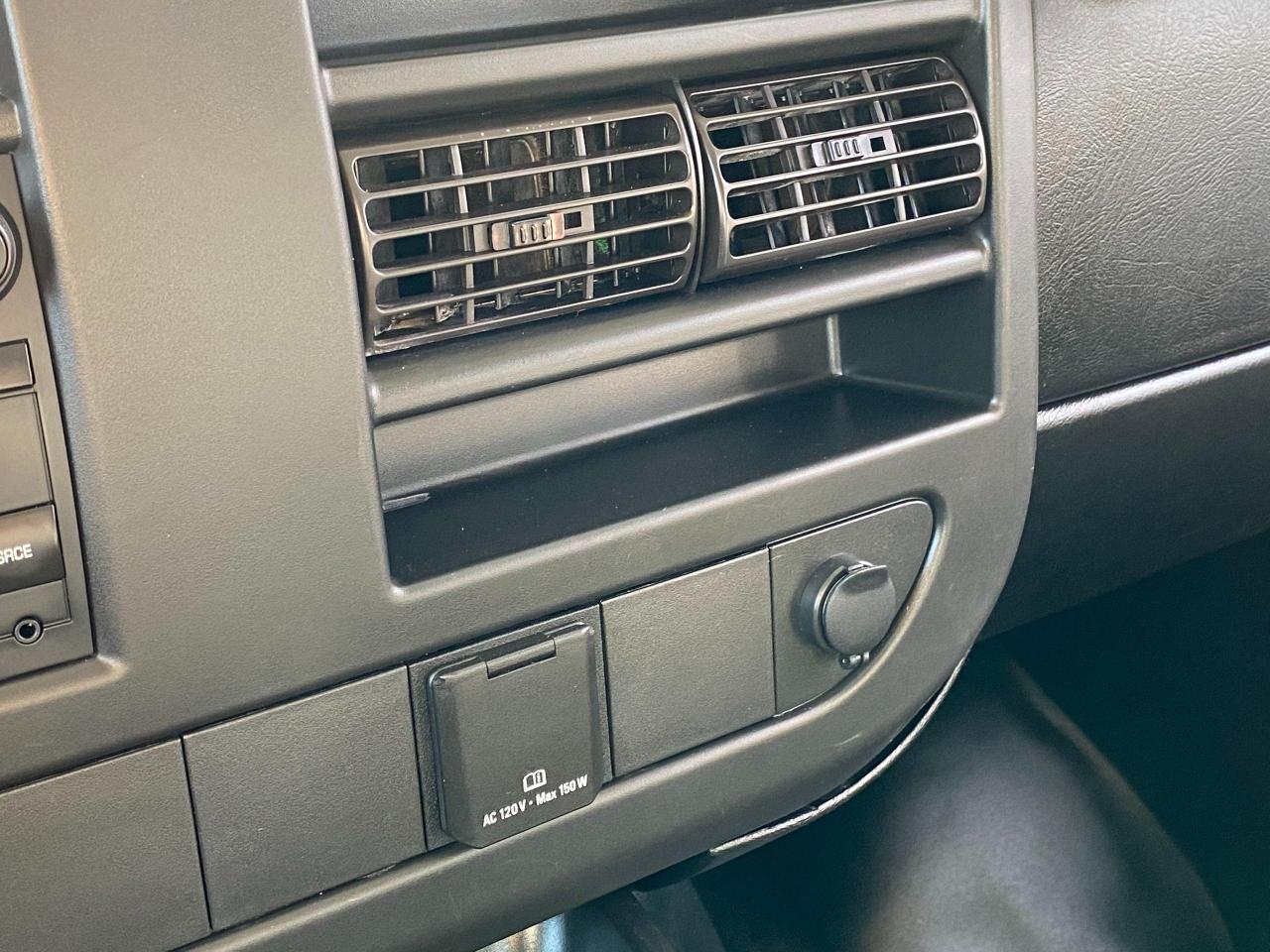 2018 GMC Savana 2500 Cargo 6.0L V8+Camera+Cruise+ACCIDENT FREE - Photo #33