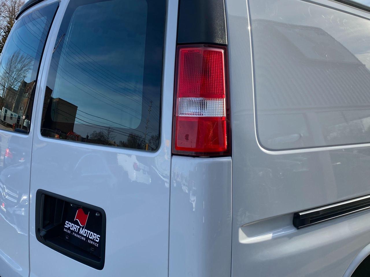 2018 GMC Savana 2500 Cargo 6.0L V8+Camera+Cruise+ACCIDENT FREE Photo107