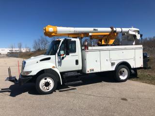 2007 International 4300 HYDRAULIC BRAKE BUCKET TRUCK- ALTEC - Photo #2