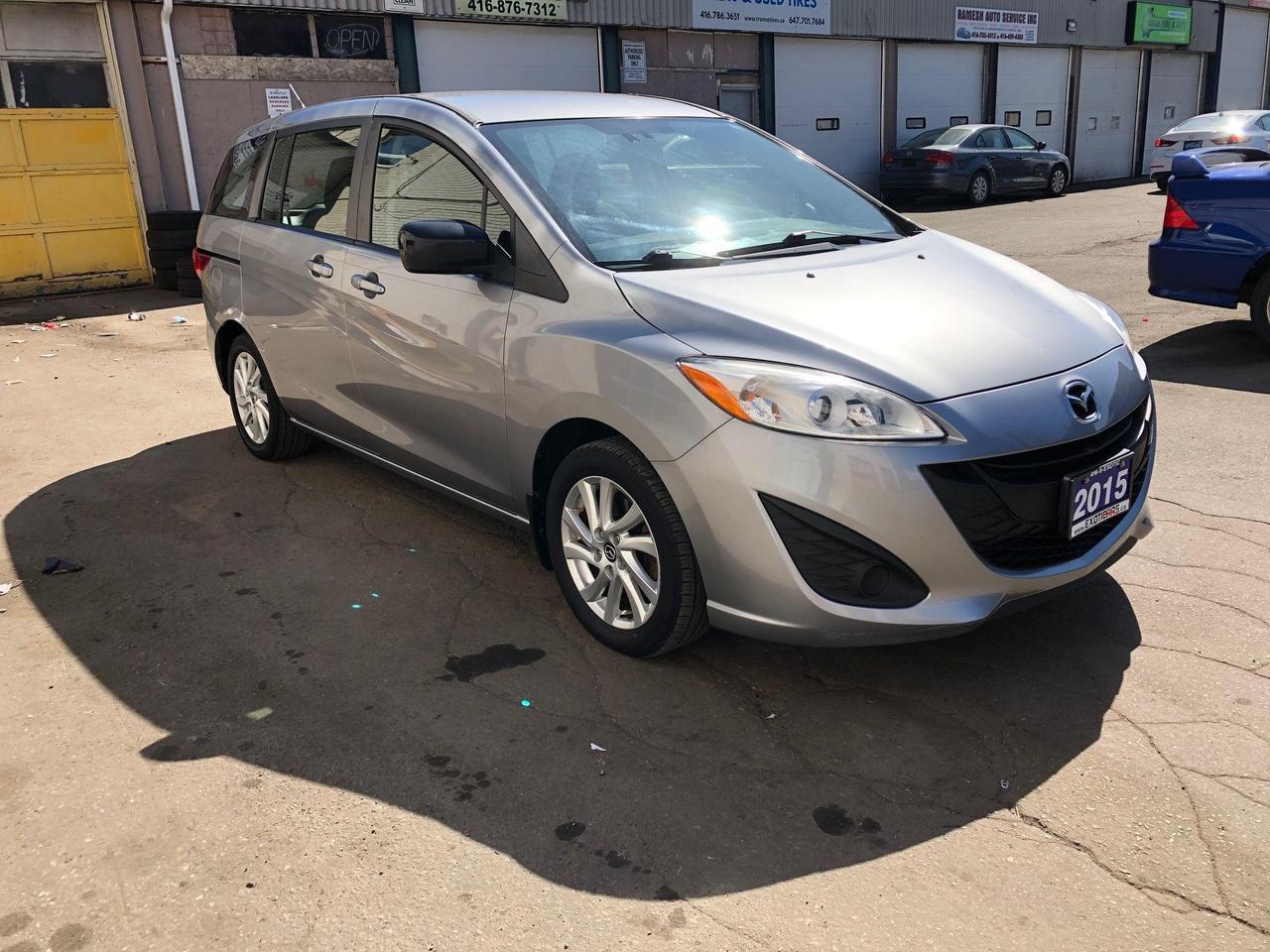 2015 Mazda MAZDA5 GS, Auto, No Accidents! Low Mileage! Photo