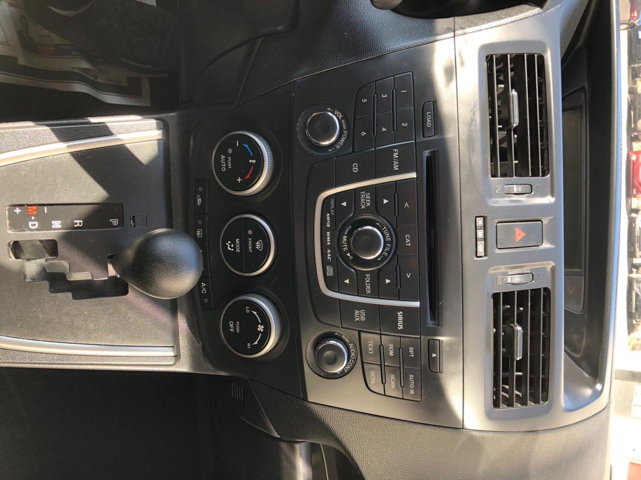 2015 Mazda MAZDA5 GS, Auto, No Accidents! Low Mileage! - Photo #17