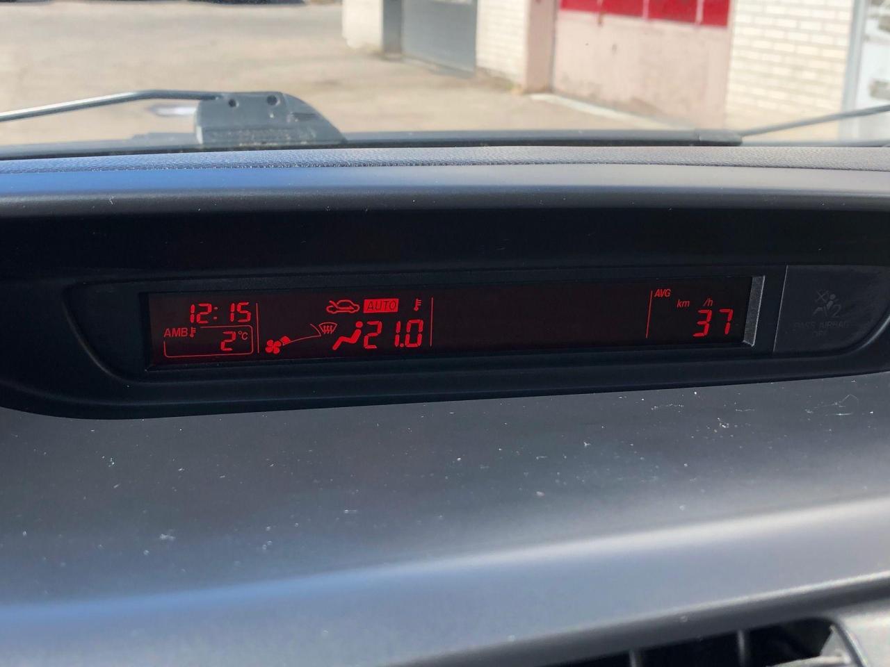 2015 Mazda MAZDA5 GS, Auto, No Accidents! Low Mileage! - Photo #22