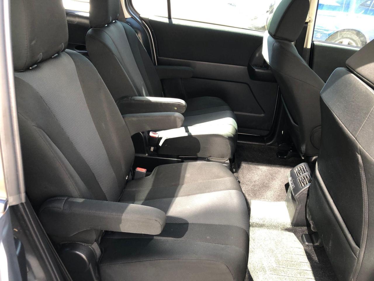 2015 Mazda MAZDA5 GS, Auto, No Accidents! Low Mileage! - Photo #24