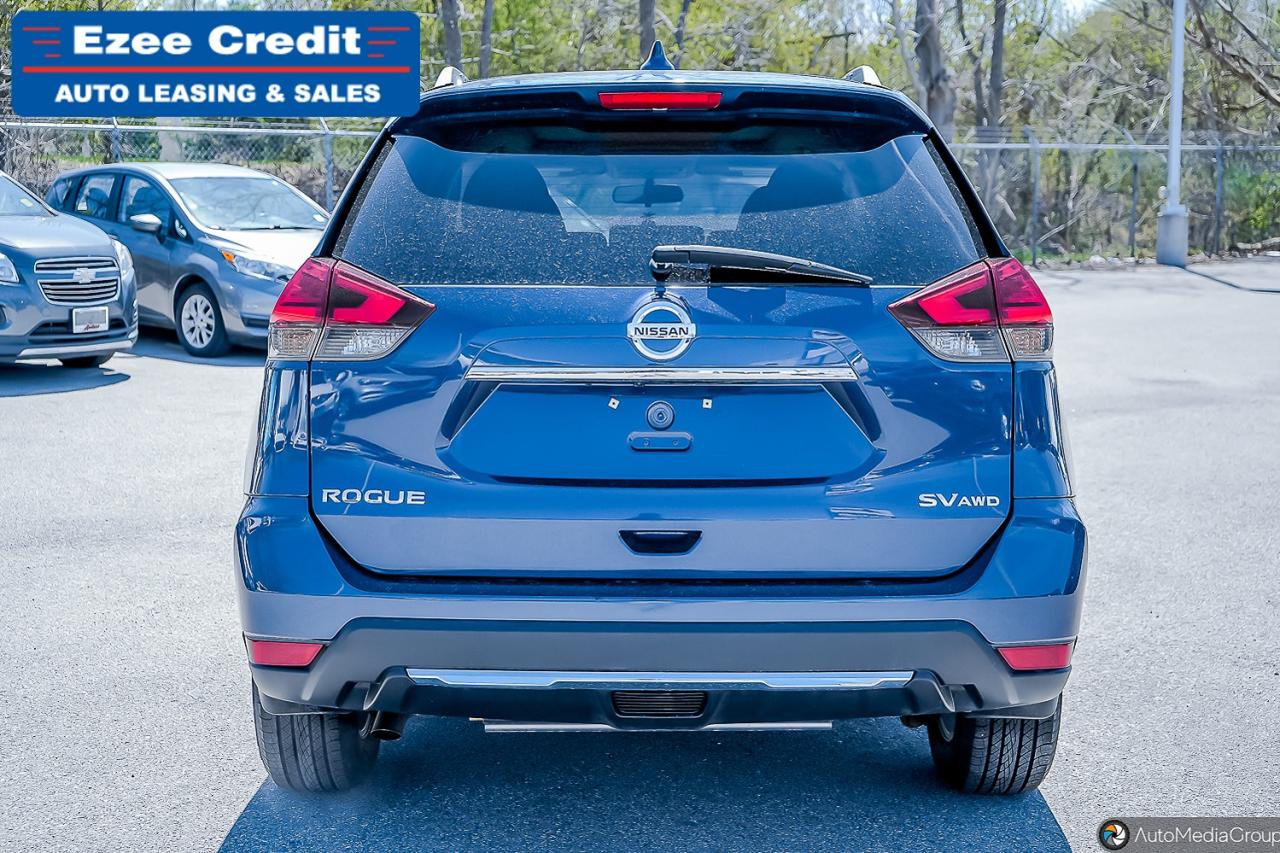 2017 Nissan Rogue SV Photo31