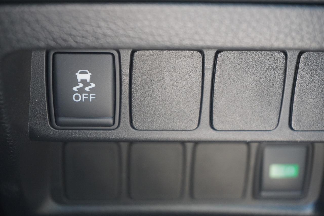 2018 Nissan Qashqai S Photo