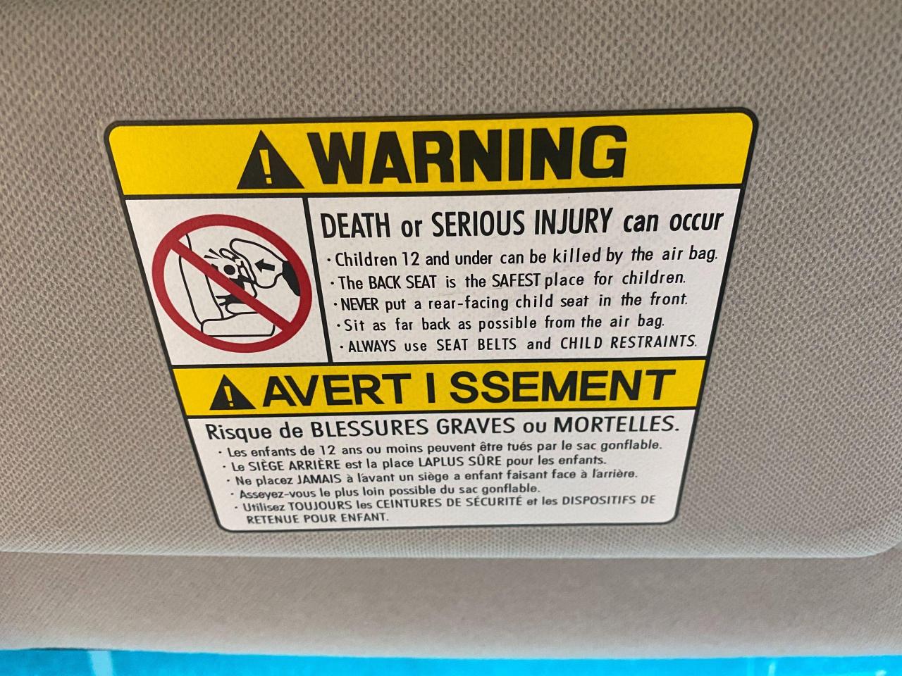 2013 Hyundai Elantra GLS+Sunroof+Remote Start+HeatedSeats+ACCIDENT FREE - Photo #42