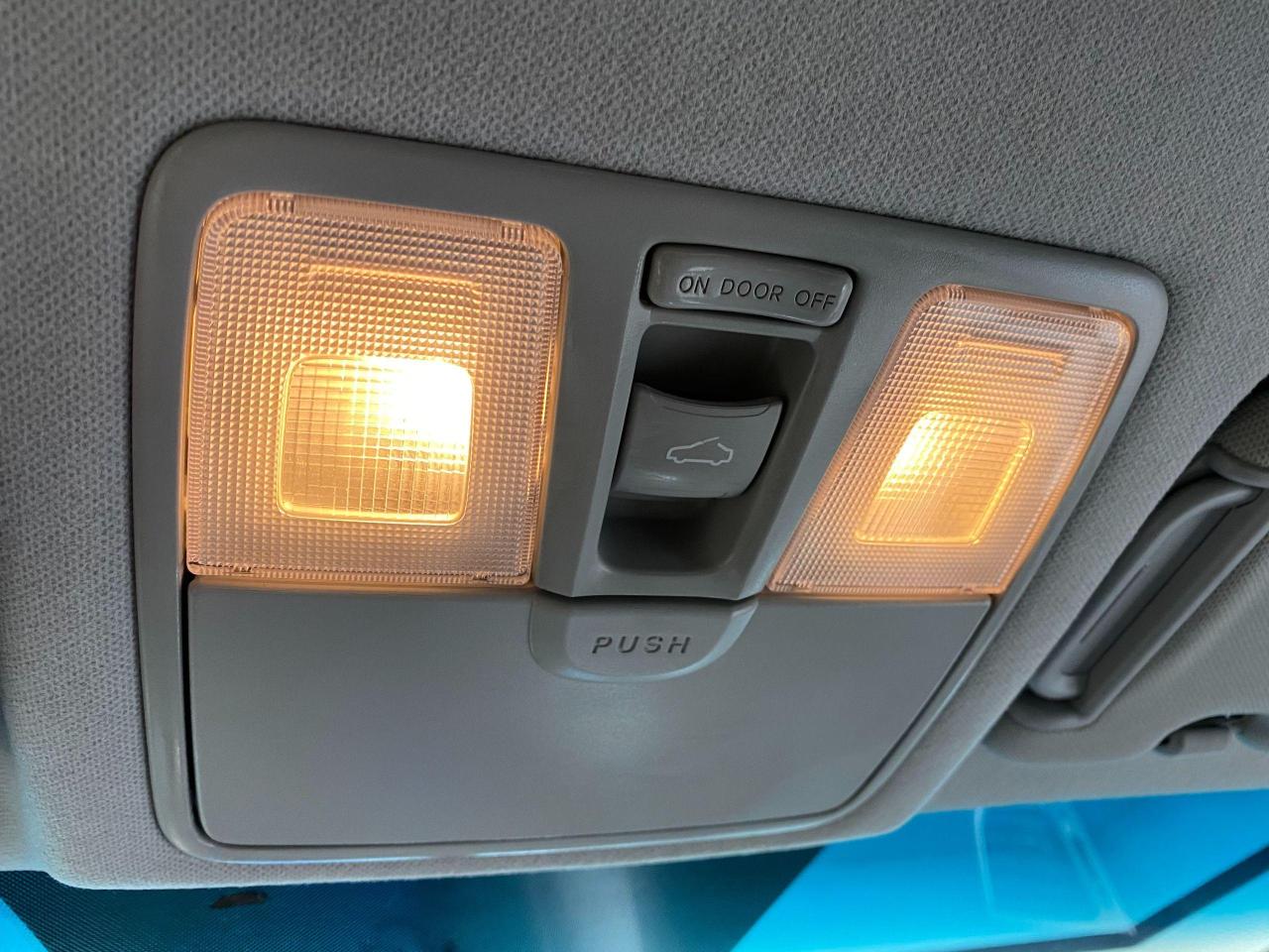 2013 Hyundai Elantra GLS+Sunroof+Remote Start+HeatedSeats+ACCIDENT FREE - Photo #44