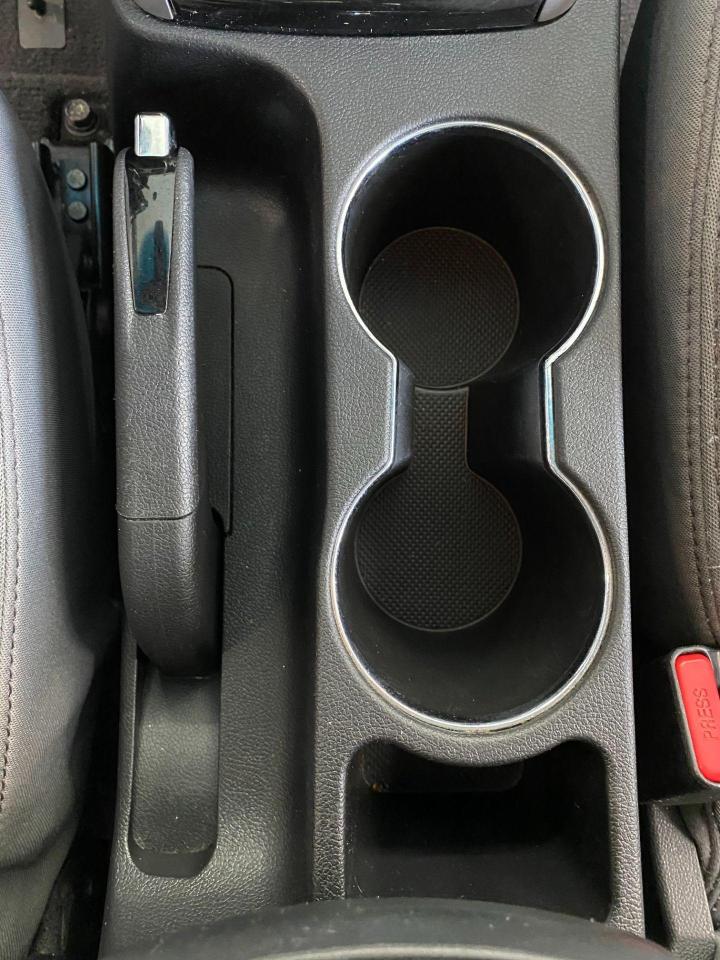 2013 Hyundai Elantra GLS+Sunroof+Remote Start+HeatedSeats+ACCIDENT FREE - Photo #45