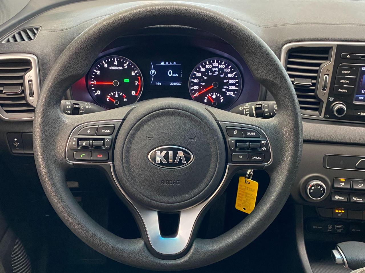 2019 Kia Sportage LX+Camera+Bluetooth+Heated Seats+ACCIDENT FERE - Photo #9