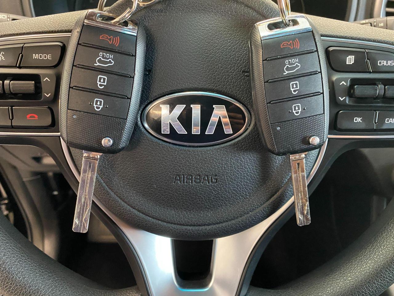 2019 Kia Sportage LX+Camera+Bluetooth+Heated Seats+ACCIDENT FERE - Photo #16