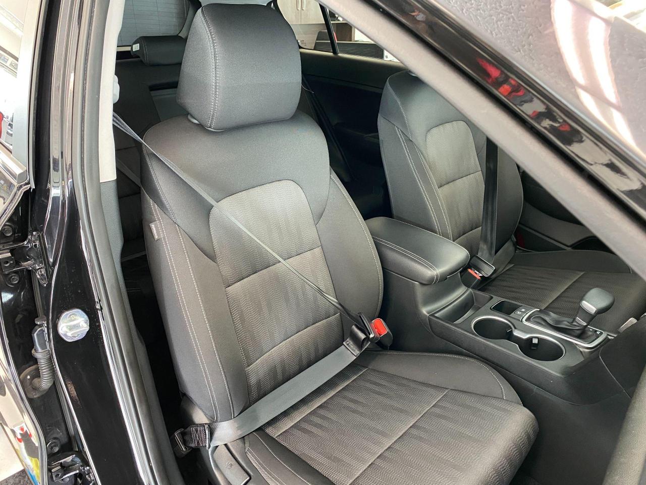 2019 Kia Sportage LX+Camera+Bluetooth+Heated Seats+ACCIDENT FERE - Photo #23