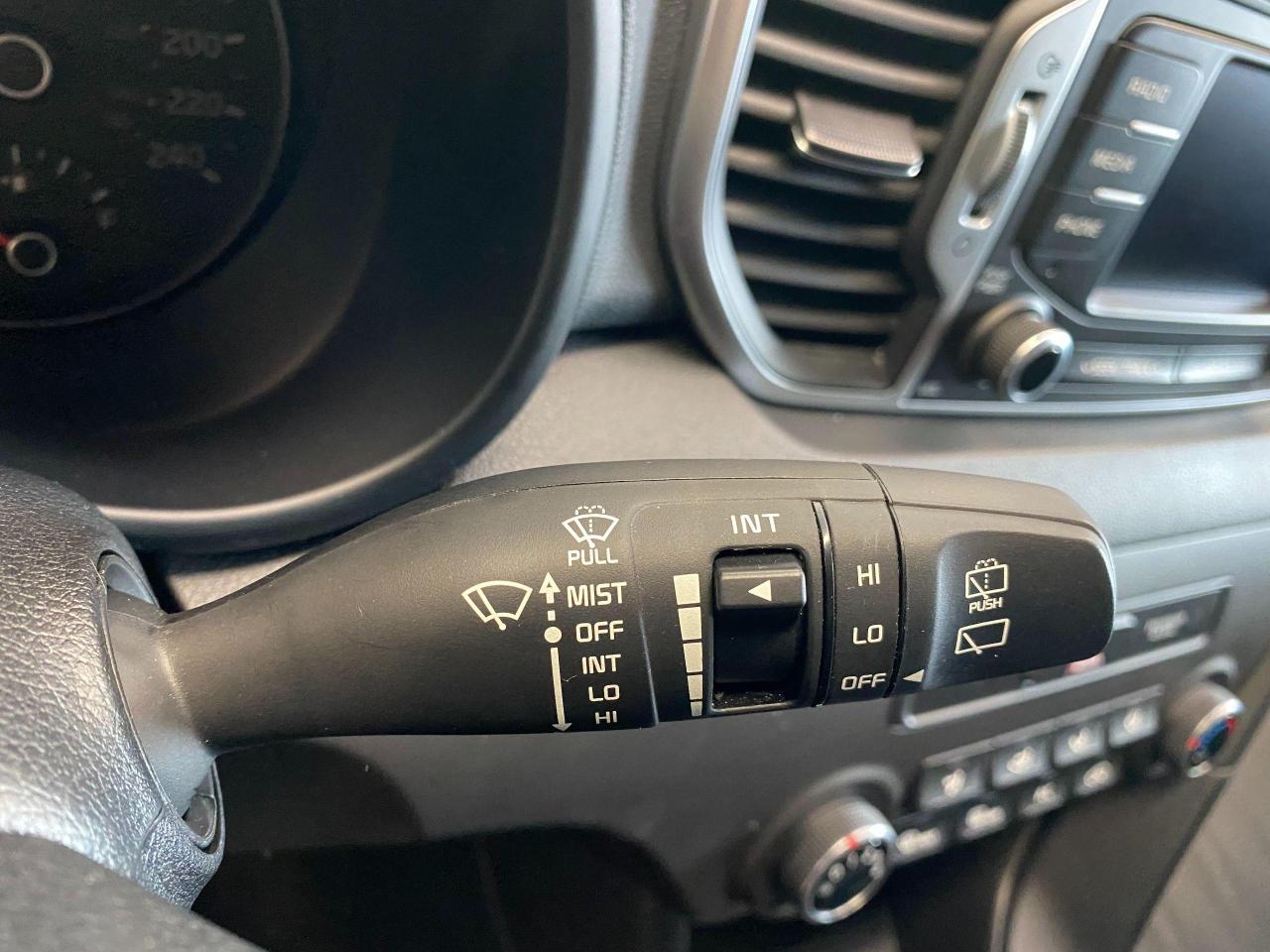 2019 Kia Sportage LX+Camera+Bluetooth+Heated Seats+ACCIDENT FERE - Photo #49