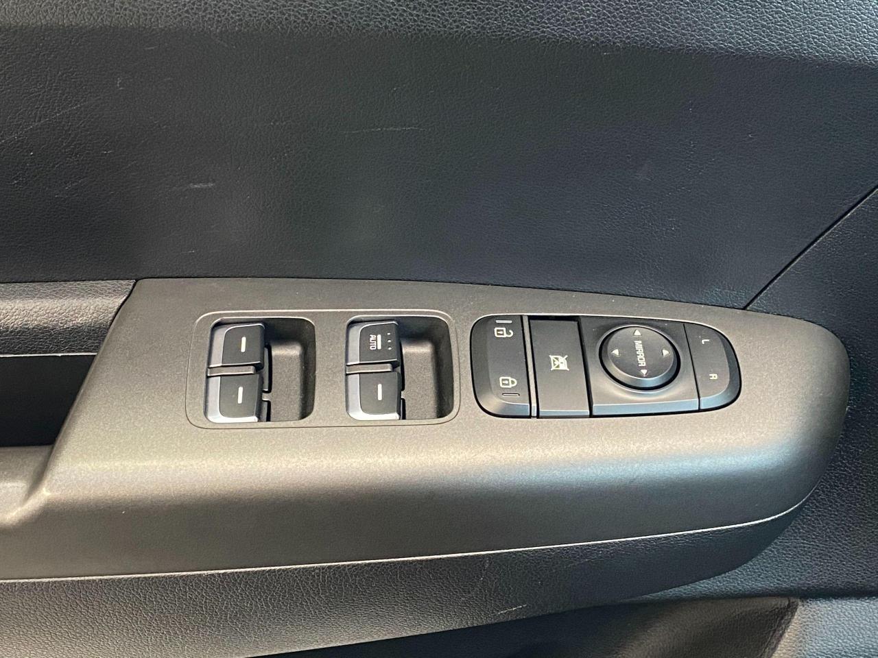 2019 Kia Sportage LX+Camera+Bluetooth+Heated Seats+ACCIDENT FERE - Photo #52