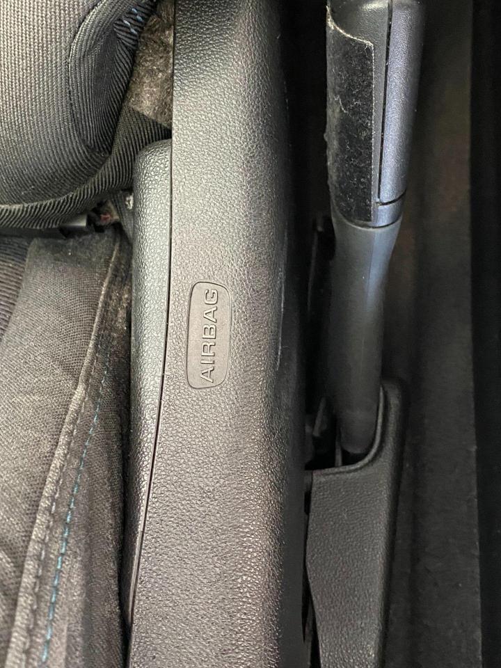 2018 Chevrolet Cruze LT 4G LTE+Sunroof+RemoteStart+Tinted+ACCIDENT FREE - Photo #44