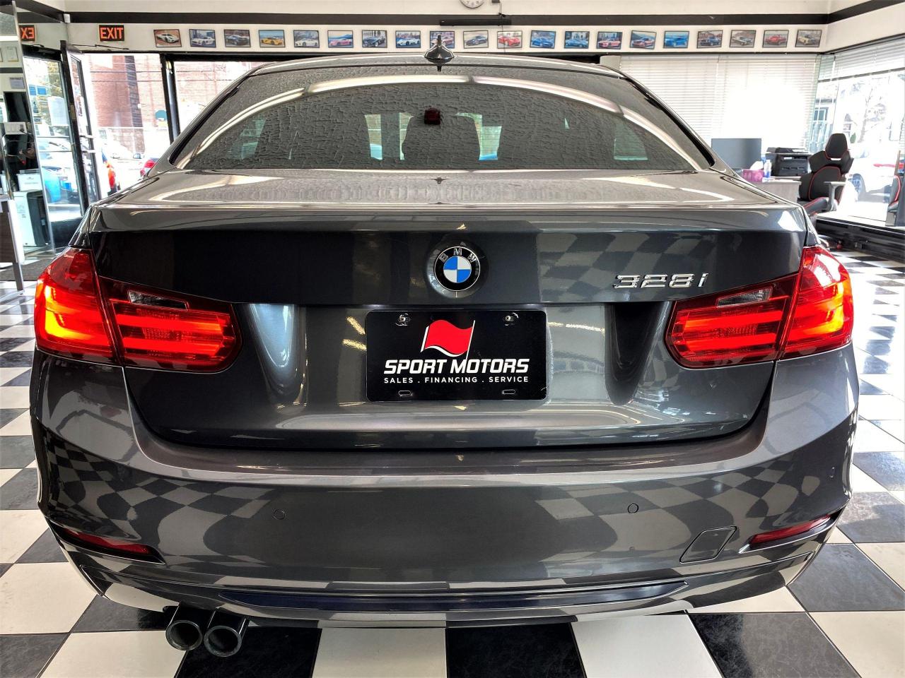 2013 BMW 3 Series 328i+Leather+Roof+Xenons+GPS+ACCIDENT FREE - Photo #3
