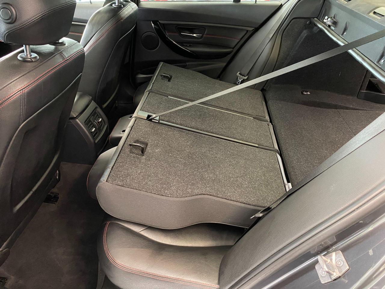 2013 bmw 328i folding rear outlet seats