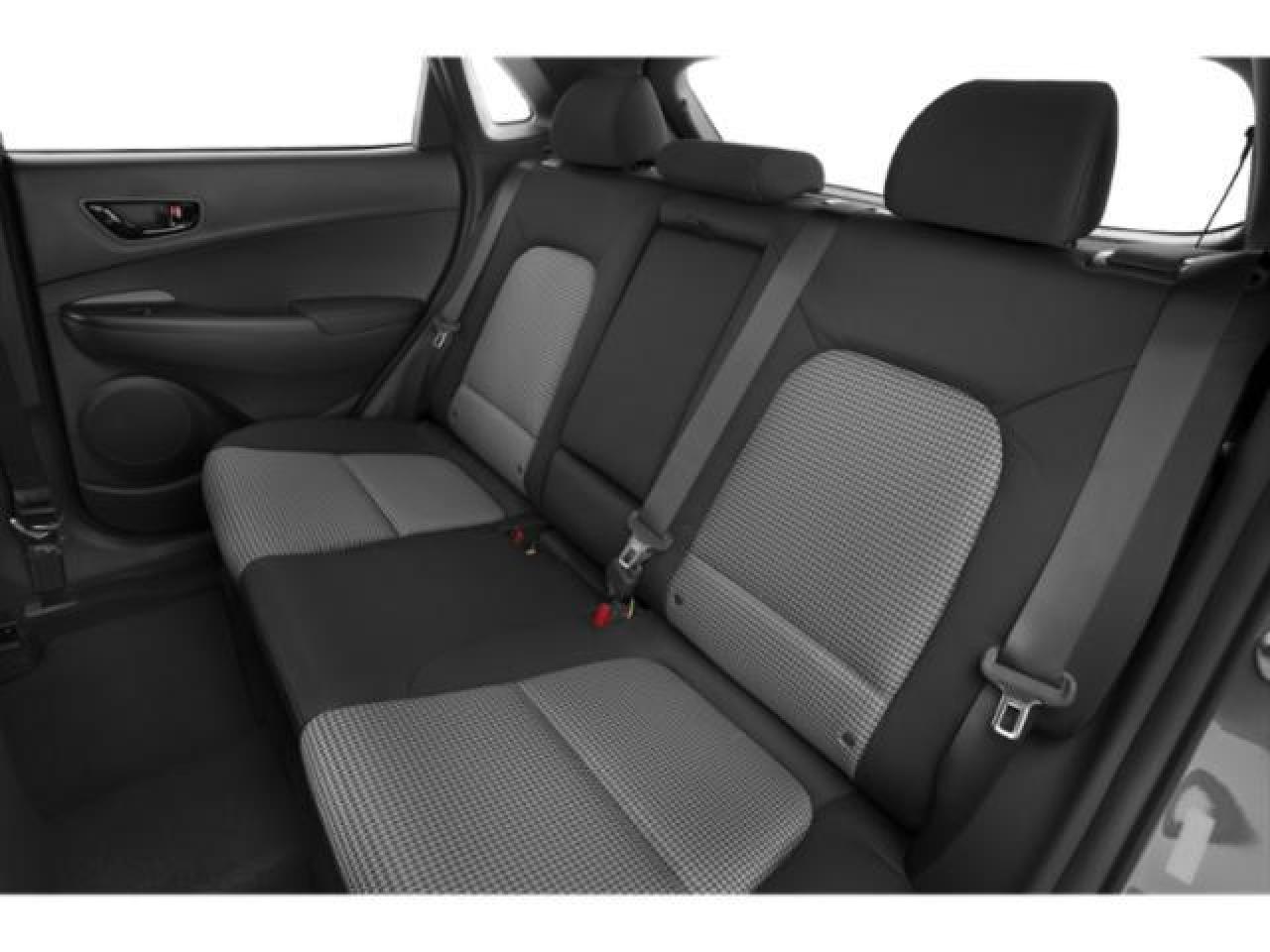 2021 Hyundai KONA LUXURY Photo