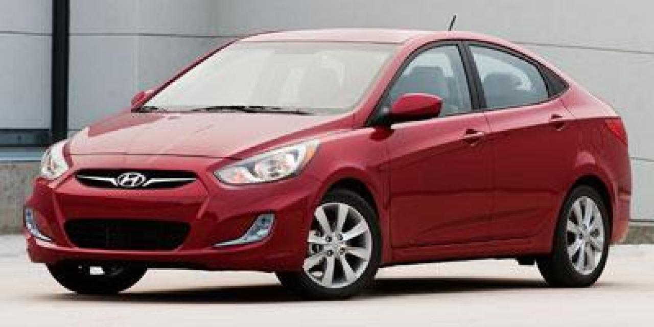 2013 Hyundai Accent ACCENT GLS/SE Photo0