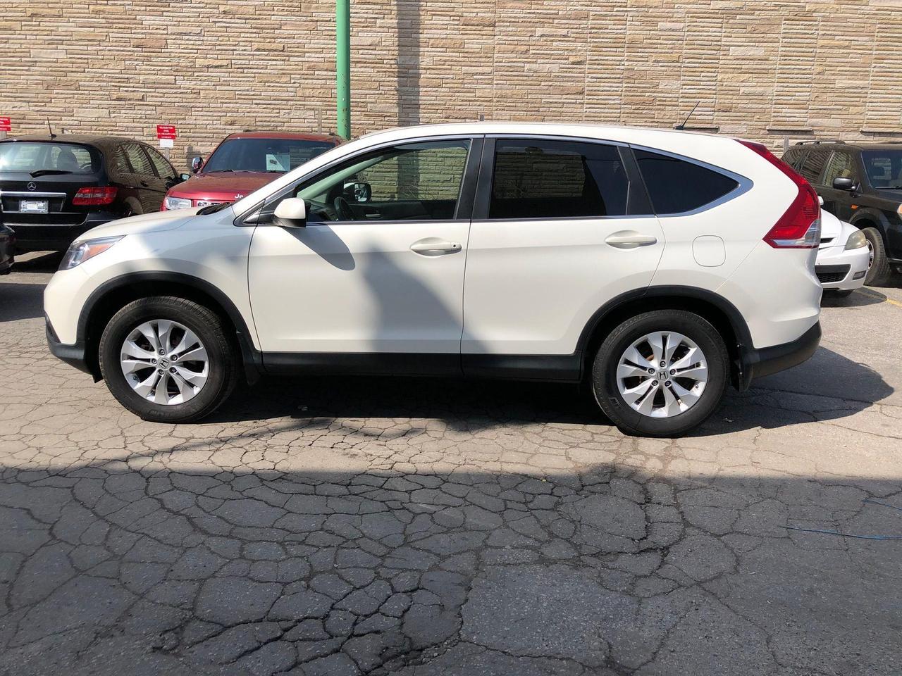 2013 Honda CR-V EX • AWD • Winter Tires! - Photo #2