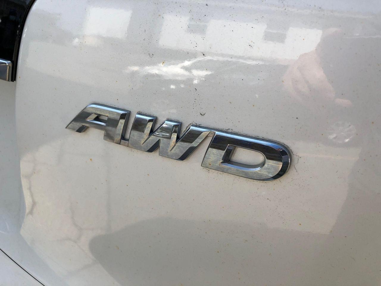 2013 Honda CR-V EX • AWD • Winter Tires! Photo