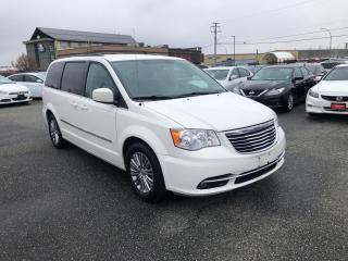 2013 Chrysler Town & Country TOURING - Photo #2