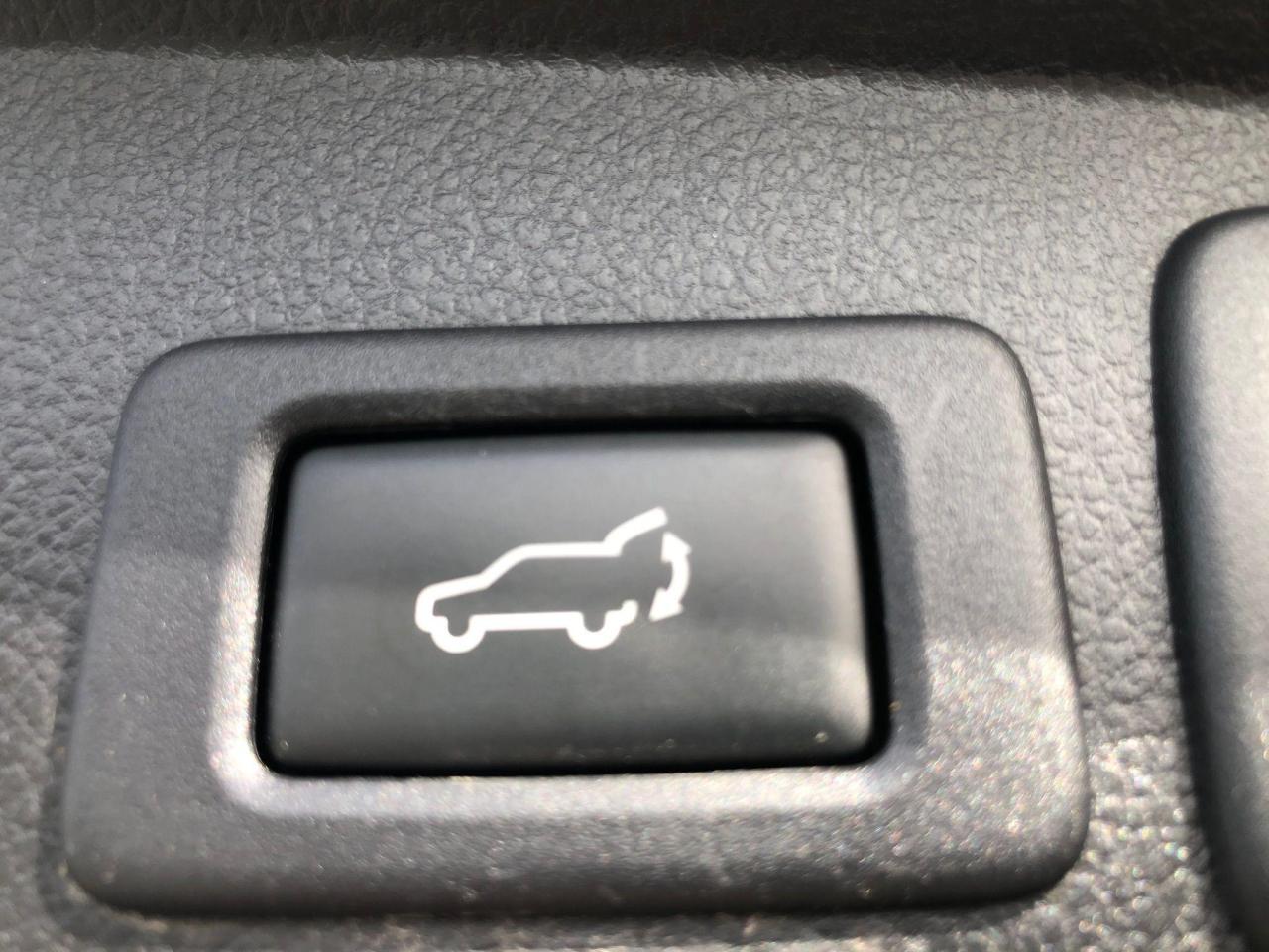 2015 Subaru Forester i Touring - Photo #13