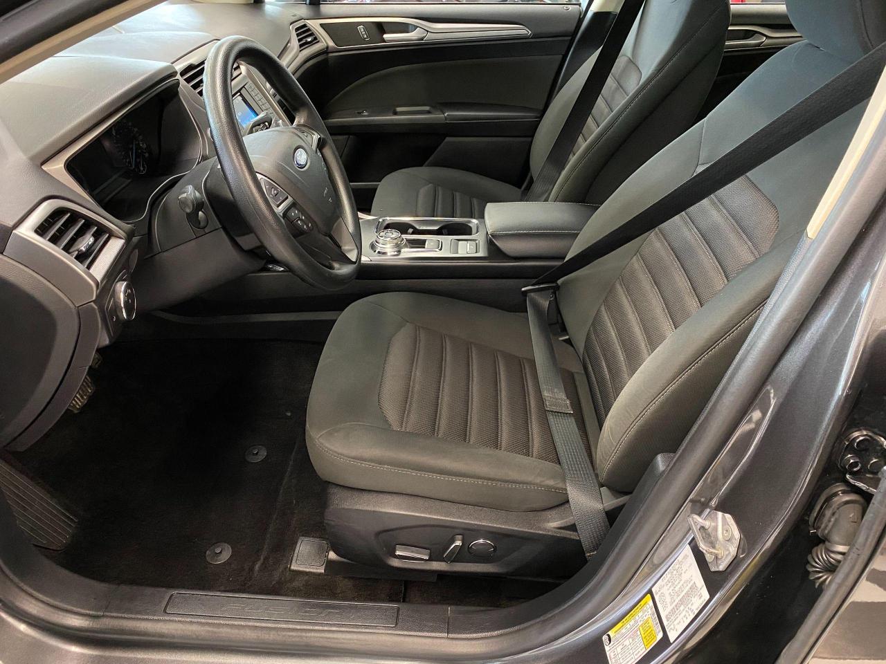 2018 Ford Fusion SE+New Tires+Camera+Accident FREE - Photo #18