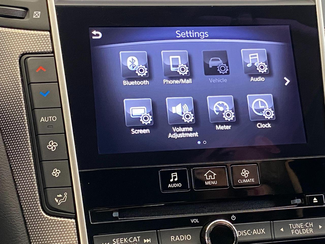 2016 Infiniti Q50 2.0T+AWD+Camera+New Tires+ACCIDENT FREE - Photo #36