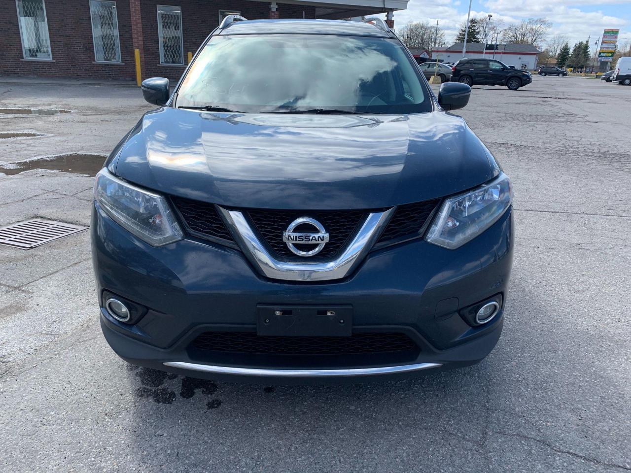 2016 Nissan Rogue SV 1 OWNER. NO ACCIDENTS - Photo #2