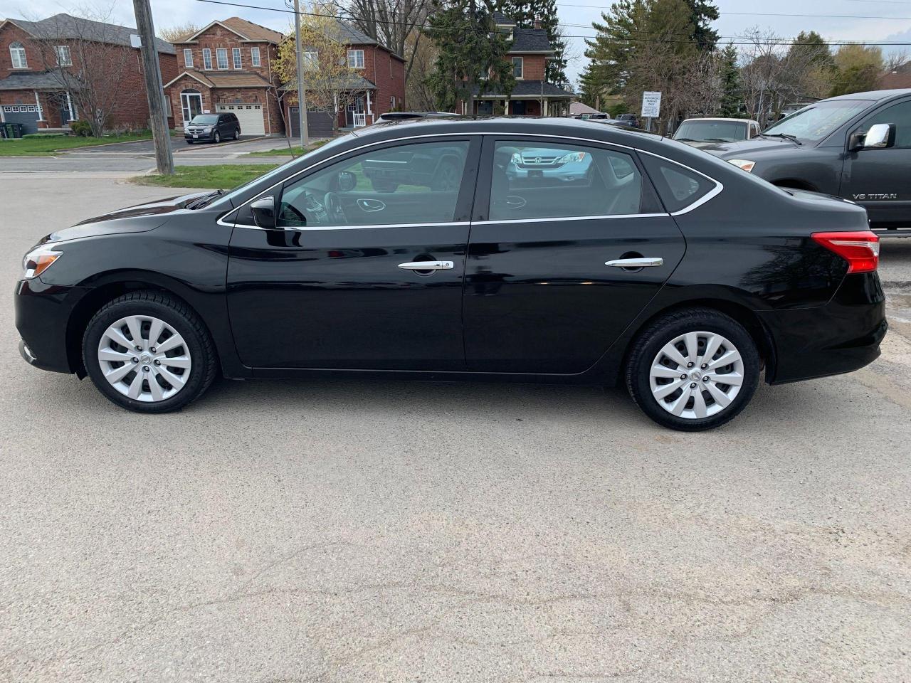 2017 Nissan Sentra SV - Photo #2