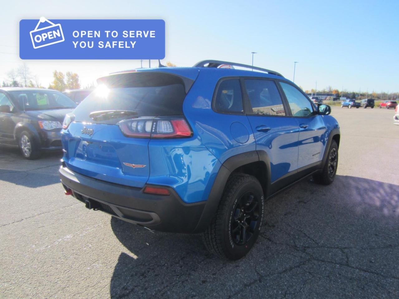 2021 Jeep Cherokee Trailhawk Photo