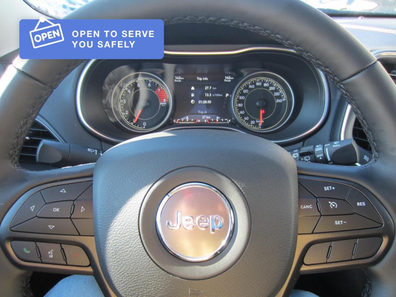 2021 Jeep Cherokee Trailhawk Photo