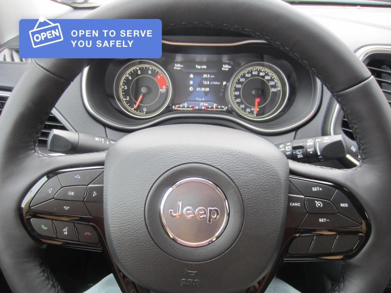 2021 Jeep Cherokee Altitude Photo