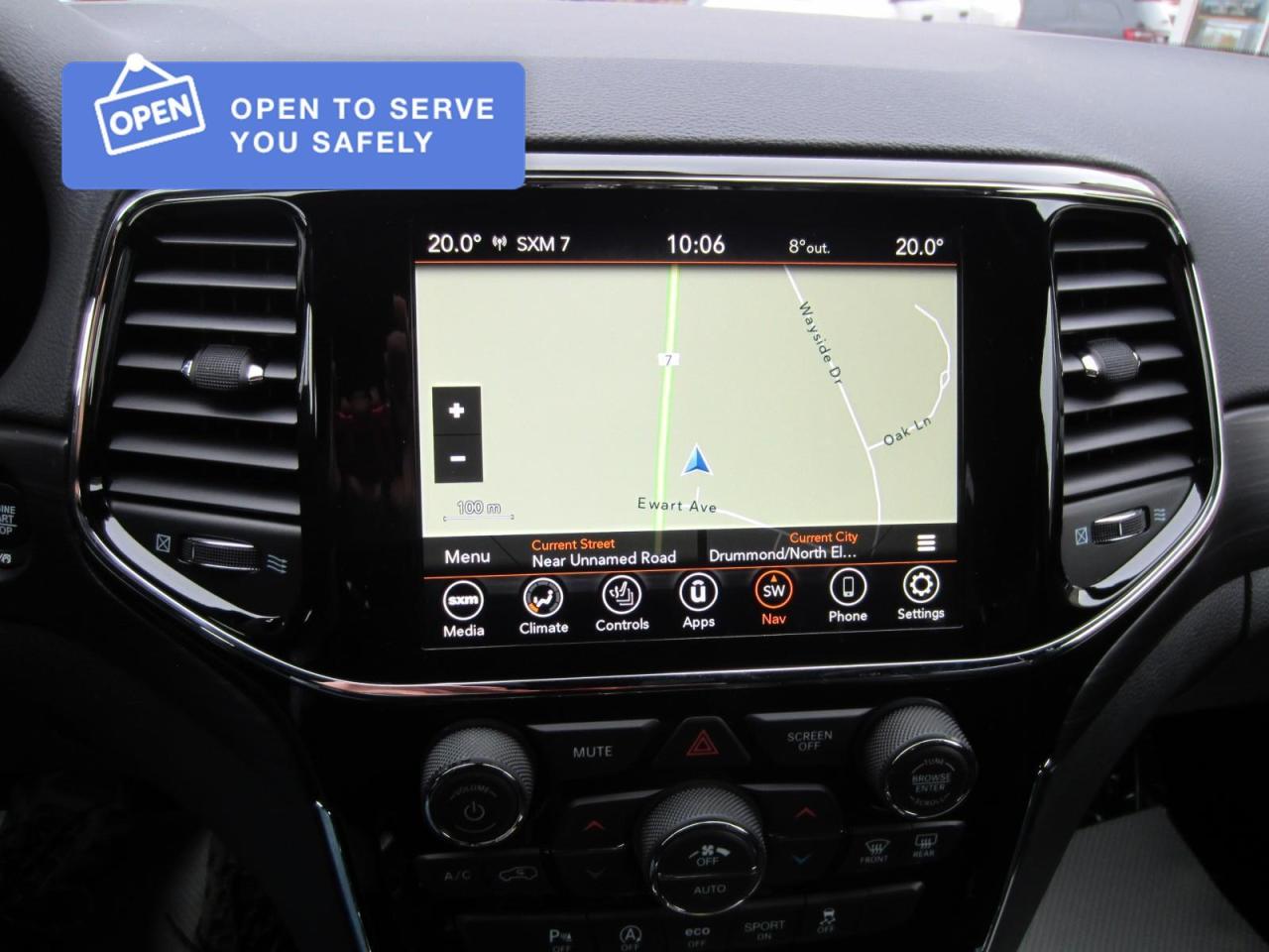 2021 Jeep Grand Cherokee Laredo ALTITUDE PKG Photo