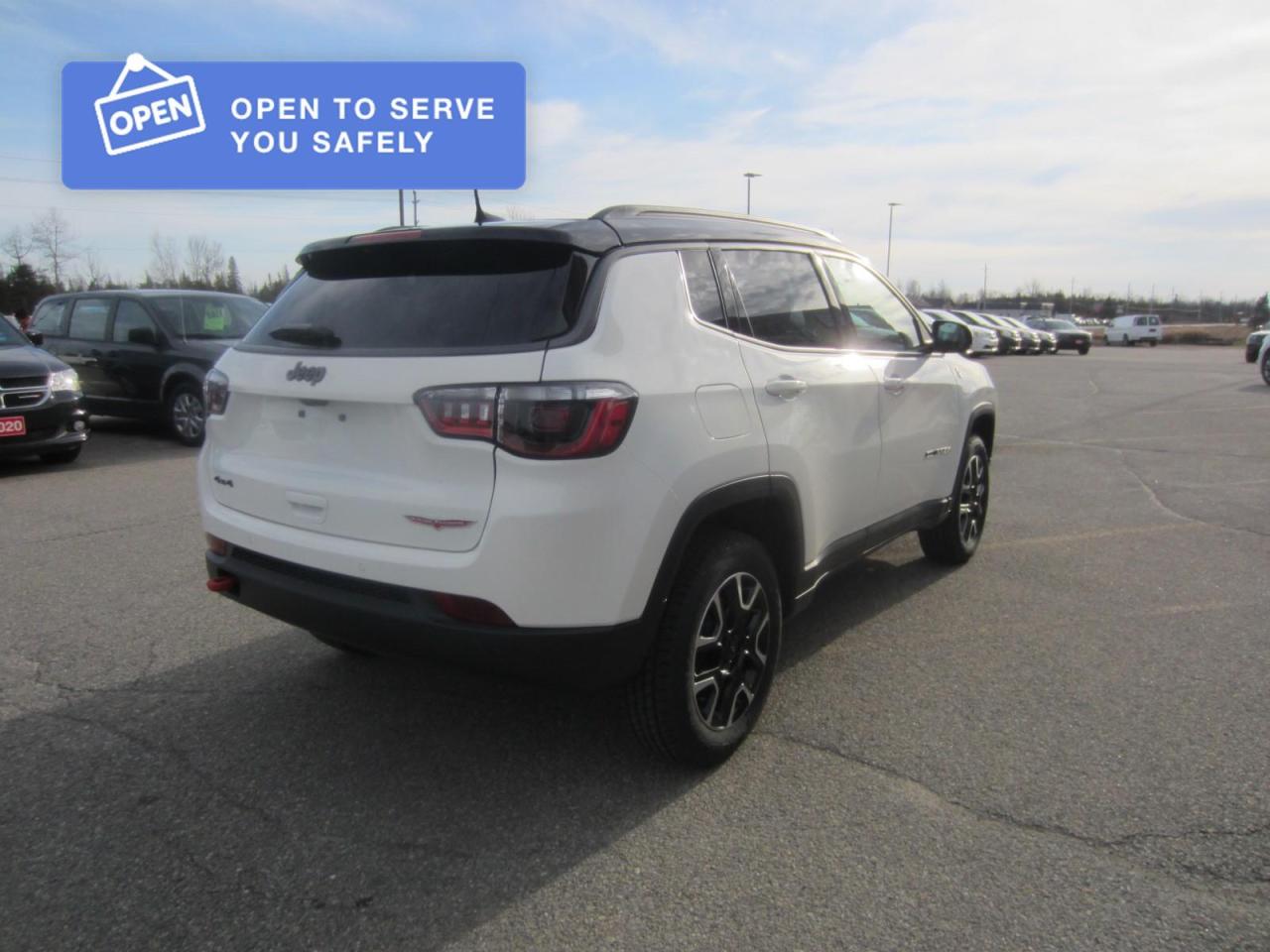 2021 Jeep Compass Trailhawk Photo3