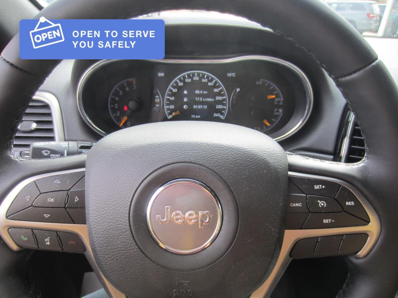 2021 Jeep Grand Cherokee Laredo Photo