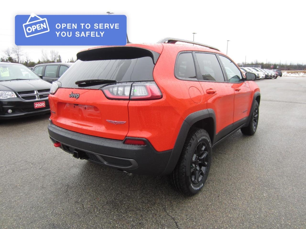 2021 Jeep Cherokee Trailhawk Photo3