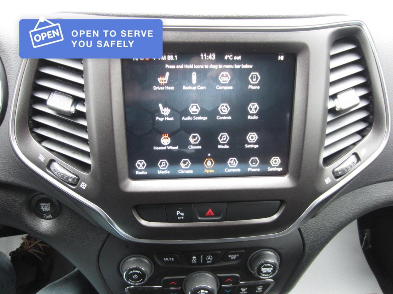 2021 Jeep Cherokee Trailhawk Photo