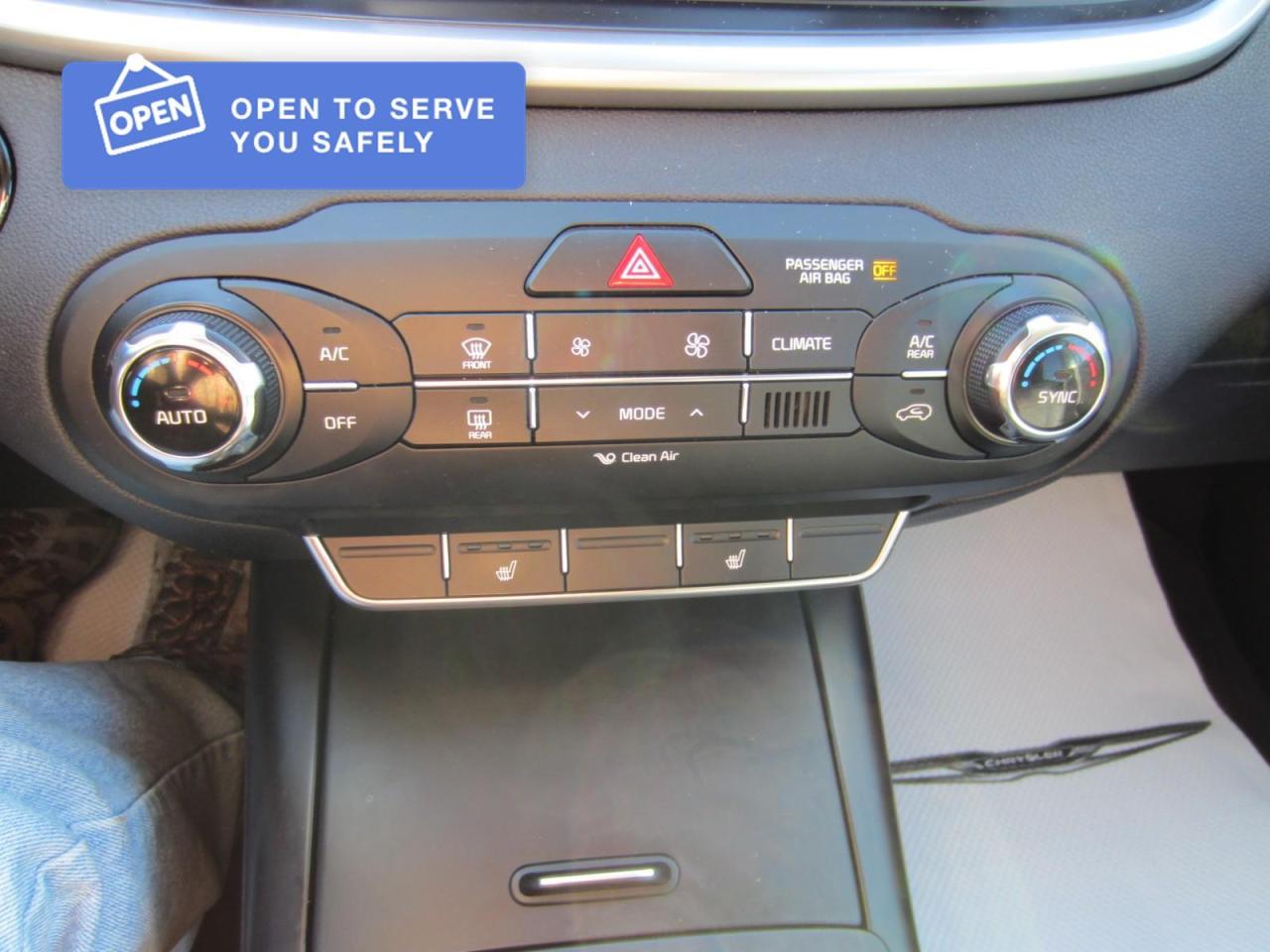 2017 Kia Sorento 3.3L LX V6 7-Seater Photo