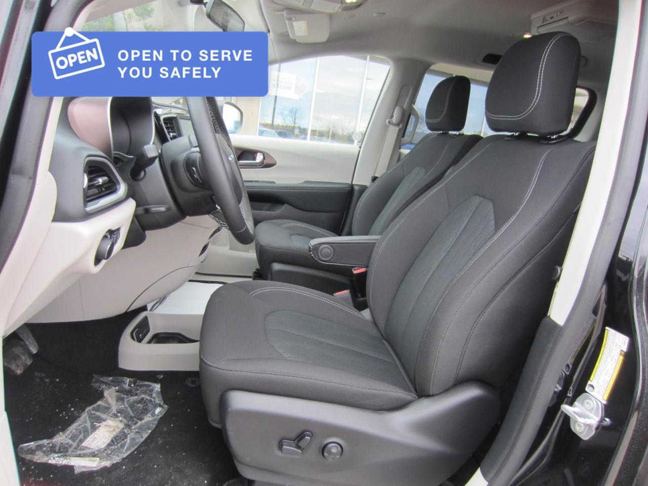 2021 Dodge Grand Caravan SXT Photo