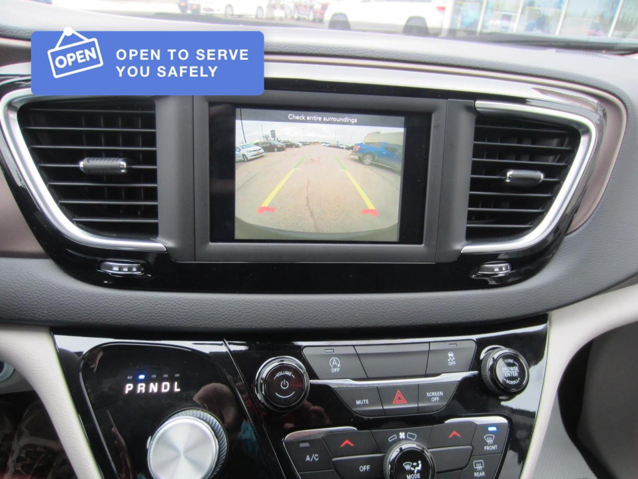 2021 Dodge Grand Caravan SXT Photo