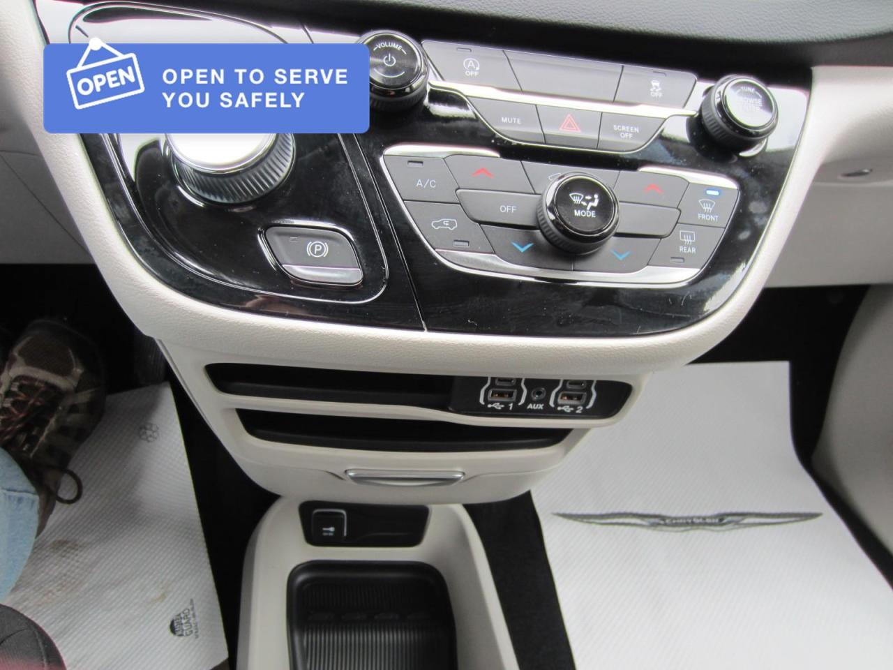 2021 Dodge Grand Caravan SXT Photo