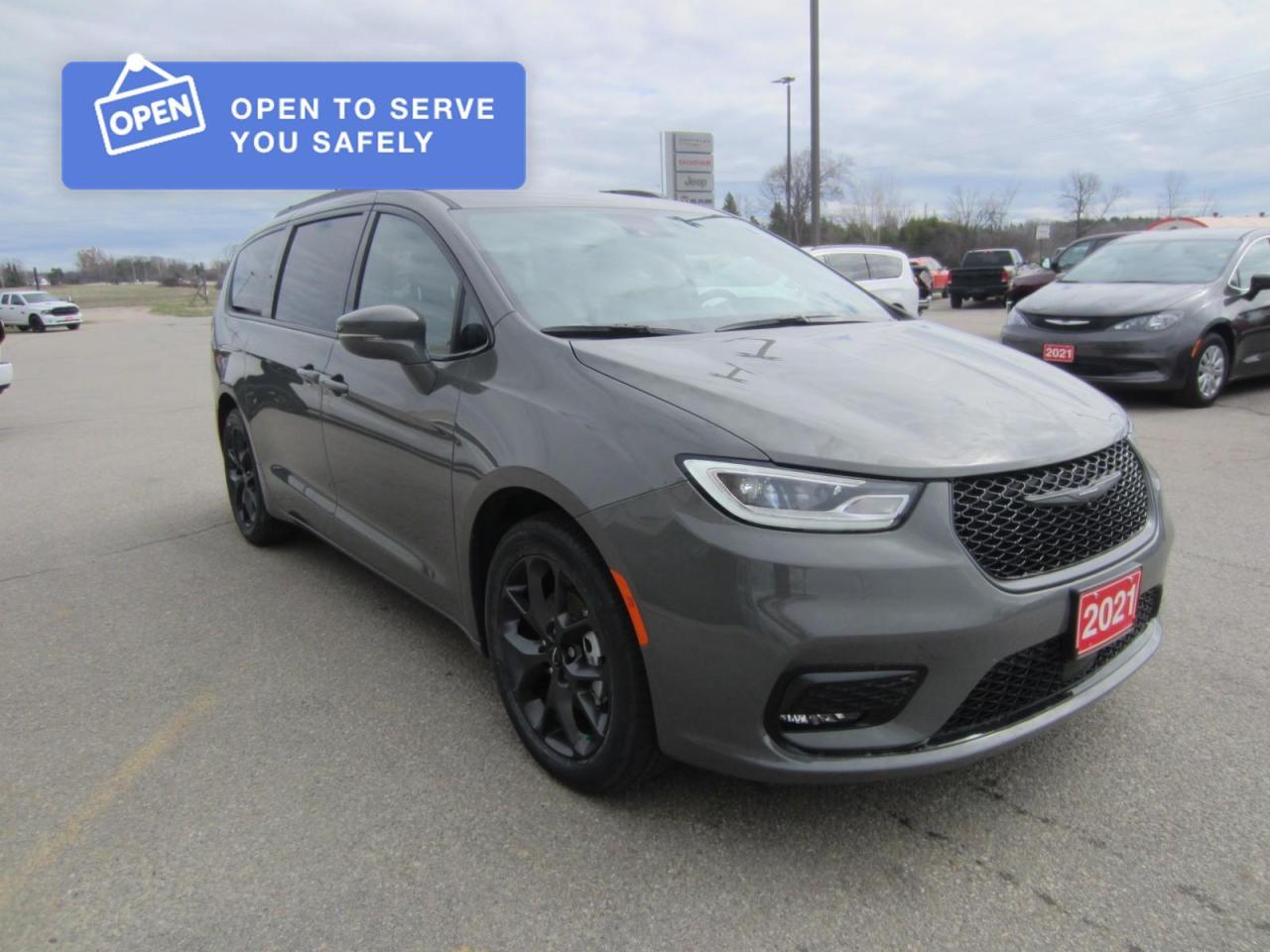 2021 Chrysler Pacifica Touring-L Plus Photo