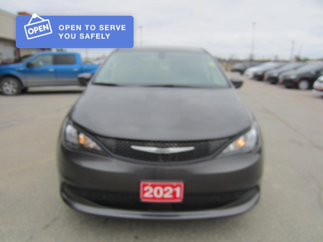 2021 Dodge Grand Caravan SE Photo