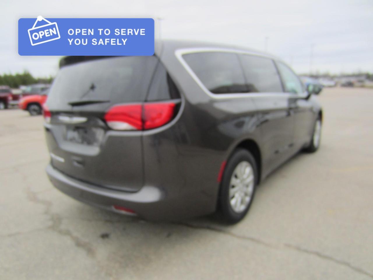 2021 Dodge Grand Caravan SE Photo