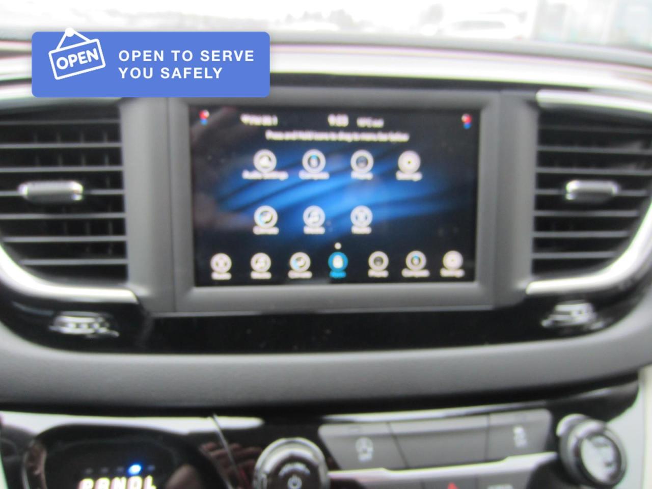 2021 Dodge Grand Caravan SE Photo