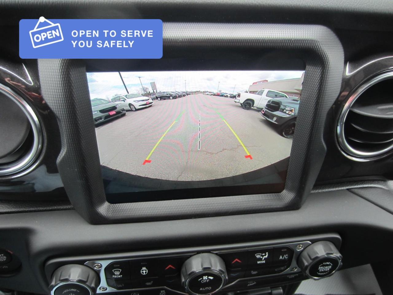 2021 Jeep Wrangler Unlimited Sahara Photo