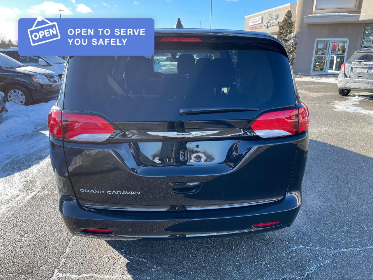 2021 Dodge Grand Caravan SE Photo3